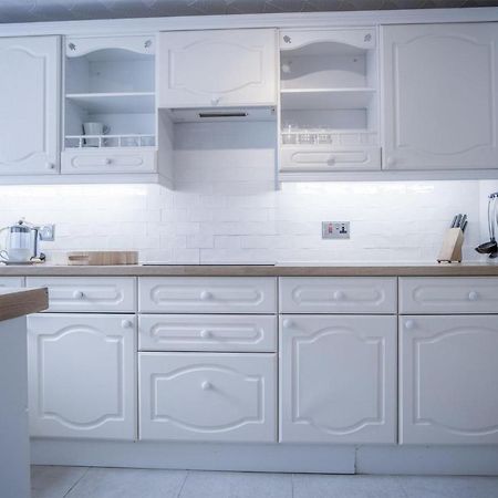 Captains Walk - 4 Bedroom Apartment - Saundersfoot Esterno foto